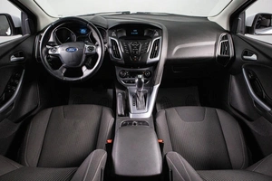 Хетчбэк Ford Focus 2013 года, 989000 рублей, Сургут