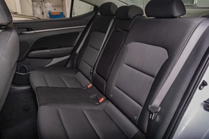 Седан Hyundai Elantra 2018 года, 1789000 рублей, Томск