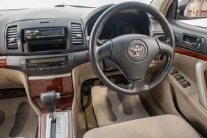 Седан Toyota Premio 2002 года, 669000 рублей, Барнаул