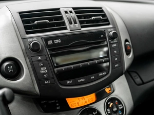Внедорожник Toyota RAV4 2010 года, 1590000 рублей, Красноярск