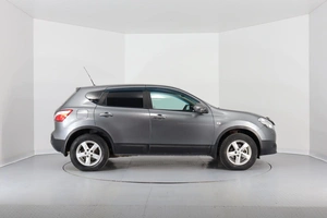Внедорожник Nissan Qashqai 2011 года, 970000 рублей, Брянск