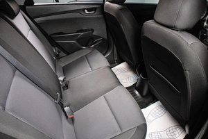 Седан Hyundai Solaris 2018 года, 1099000 рублей, Сургут