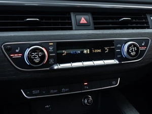 Седан Audi A4 2019 года, 2995000 рублей, Краснодар