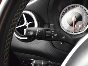 Хетчбэк Mercedes-benz A-класс 2013 года, 1406700 рублей, Казань