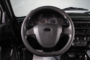 Внедорожник ВАЗ (LADA) 4x4 (Нива) 2011 года, 519000 рублей, Сургут