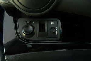 Хетчбэк Chevrolet Spark 2011 года, 439000 рублей, Омск