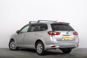 Универсал Toyota Corolla Fielder 2017 года, 1339000 рублей, Томск