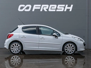 Хетчбэк Peugeot 207 2009 года, 600000 рублей, Краснодар