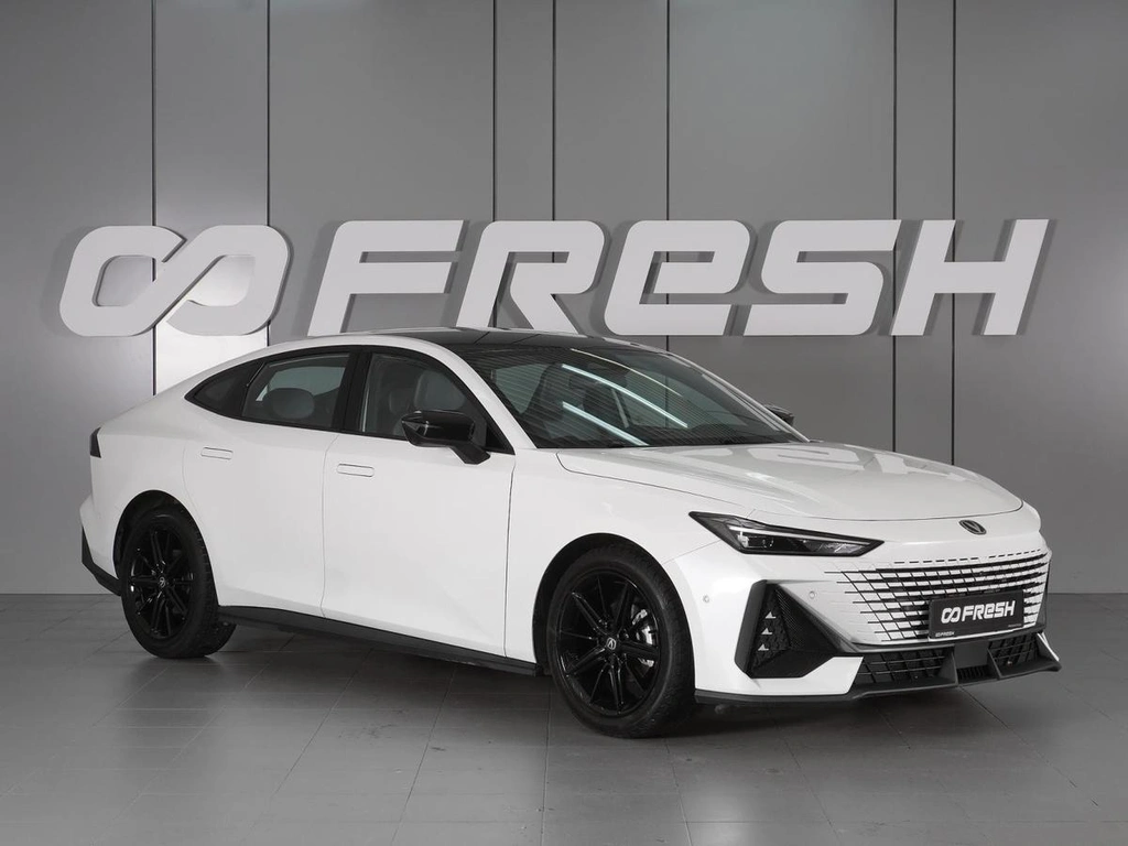 Лифтбек Changan UNI-V 2023 года, 2398000 рублей, Минеральные Воды