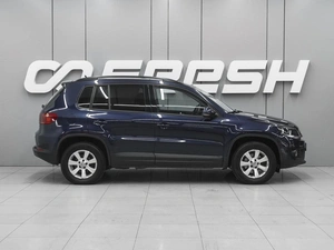 Внедорожник Volkswagen Tiguan 2013 года, 1330000 рублей, Ростов-на-Дону