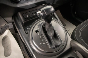 Внедорожник Kia Sportage 2011 года, 1199000 рублей, Барнаул