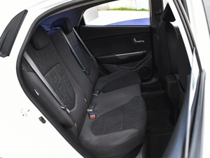 Седан Kia Rio 2013 года, 1055000 рублей, Краснодар