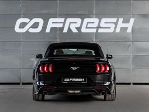 Кабриолет Ford Mustang 2017 года, 2900000 рублей, Краснодар