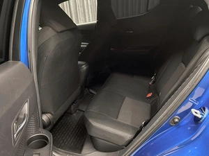 Внедорожник Toyota C-HR 2017 года, 1720000 рублей, Красноярск