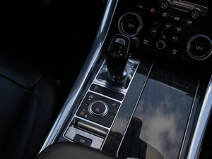 Внедорожник Land Rover Range Rover Sport 2018 года, 4999000 рублей, Большой Сочи