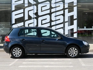 Хетчбэк Volkswagen Golf 2008 года, 689800 рублей, Волгоград