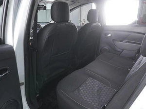 Хетчбэк Renault Sandero 2015 года, 990000 рублей, Ростов-на-Дону