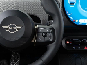 Хетчбэк MINI Cooper S 2024 года, 5439055 рублей, Москва