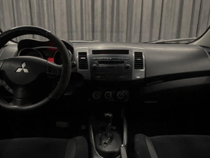 Внедорожник Mitsubishi Outlander 2010 года, 1145000 рублей, Красноярск