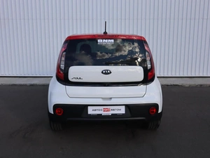 Хэтчбек Kia Soul 2018 года, 1600000 рублей, Брянск