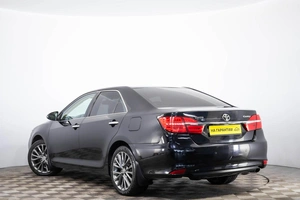 Седан Toyota Camry 2015 года, 1949000 рублей, Пермь