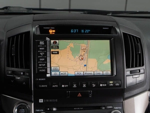 Внедорожник Toyota Land Cruiser 2011 года, 3369000 рублей, Тюмень