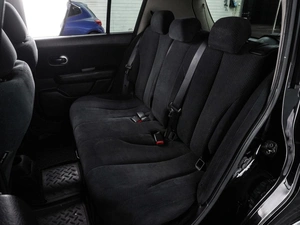 Хетчбэк Nissan Tiida 2010 года, 814000 рублей, Воронеж