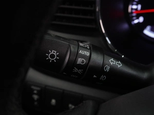 Седан Kia Optima 2012 года, 1225000 рублей, Воронеж