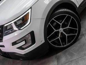 Внедорожник Ford Explorer 2016 года, 2949000 рублей, Тюмень