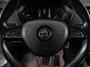 Лифтбек Skoda Octavia 2017 года, 1600000 рублей, Тюмень