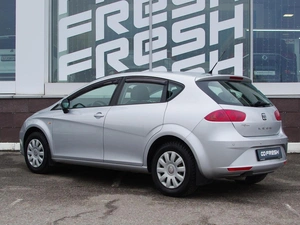 Хетчбэк SEAT Leon 2011 года, 1099000 рублей, Владимир