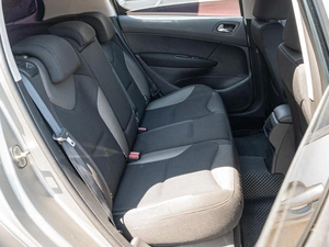 Хетчбэк Peugeot 308 2011 года, 515000 рублей, Краснодар