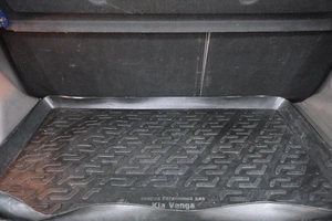 Минивэн Kia Venga 2012 года, 859000 рублей, Омск