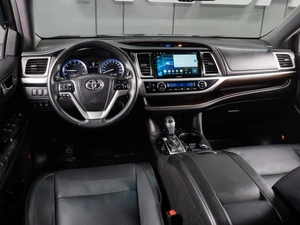 Внедорожник Toyota Highlander 2014 года, 2999000 рублей, Тюмень