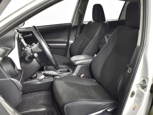 Внедорожник Toyota RAV4 2017 года, 2447200 рублей, Казань