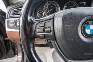 Седан BMW 5 серия 2011 года, 1999000 рублей, Барнаул