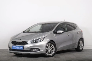 Хетчбэк Kia Ceed 2013 года, 949000 рублей, Томск