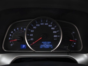 Внедорожник Toyota RAV4 2015 года, 2040000 рублей, Омск