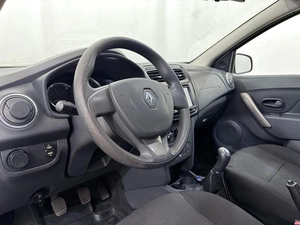 Седан Renault Logan 2018 года, 520000 рублей, Орёл