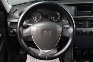 Седан ВАЗ (LADA) Priora 2014 года, 429000 рублей, Оренбург