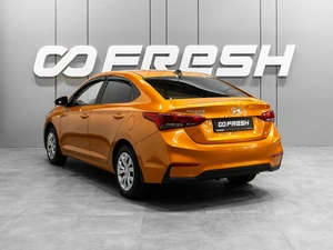 Седан Hyundai Solaris 2017 года, 1279000 рублей, Тюмень