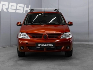 Седан Renault Logan 2009 года, 480000 рублей, Омск