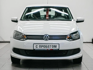 Седан Volkswagen Polo 2011 года, 650000 рублей, Красноярск