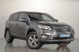 Внедорожник Toyota RAV4 2012 года, 1599000 рублей, Челябинск