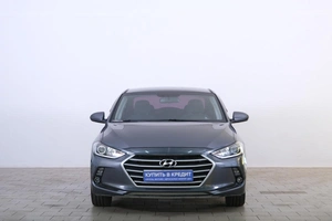 Седан Hyundai Elantra 2018 года, 1719000 рублей, Омск