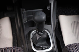 Хетчбэк Nissan Tiida 2011 года, 639000 рублей, Новосибирск