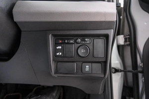 Минивэн Honda Freed 2012 года, 1099000 рублей, Красноярск