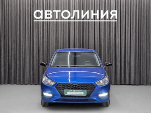 Седан Hyundai Solaris 2017 года, 1045000 рублей, Красноярск