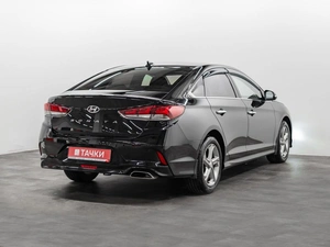 Седан Hyundai Sonata 2017 года, 1700000 рублей, Красноярск