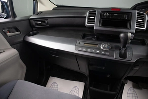Минивэн Honda Freed 2010 года, 1119000 рублей, Оренбург